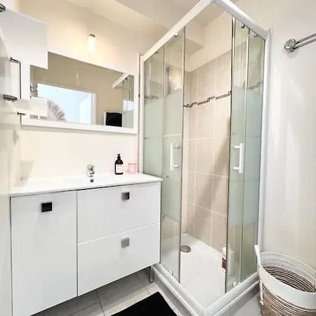 Paisible Appartement Avec Piscine La Ciotat Exterior photo