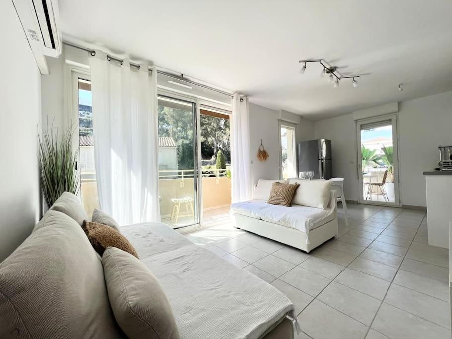 Apartment Paisible Avec Piscine